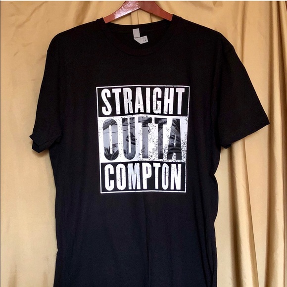 Straight Outta Compton T-shirt - Picture 1 of 1